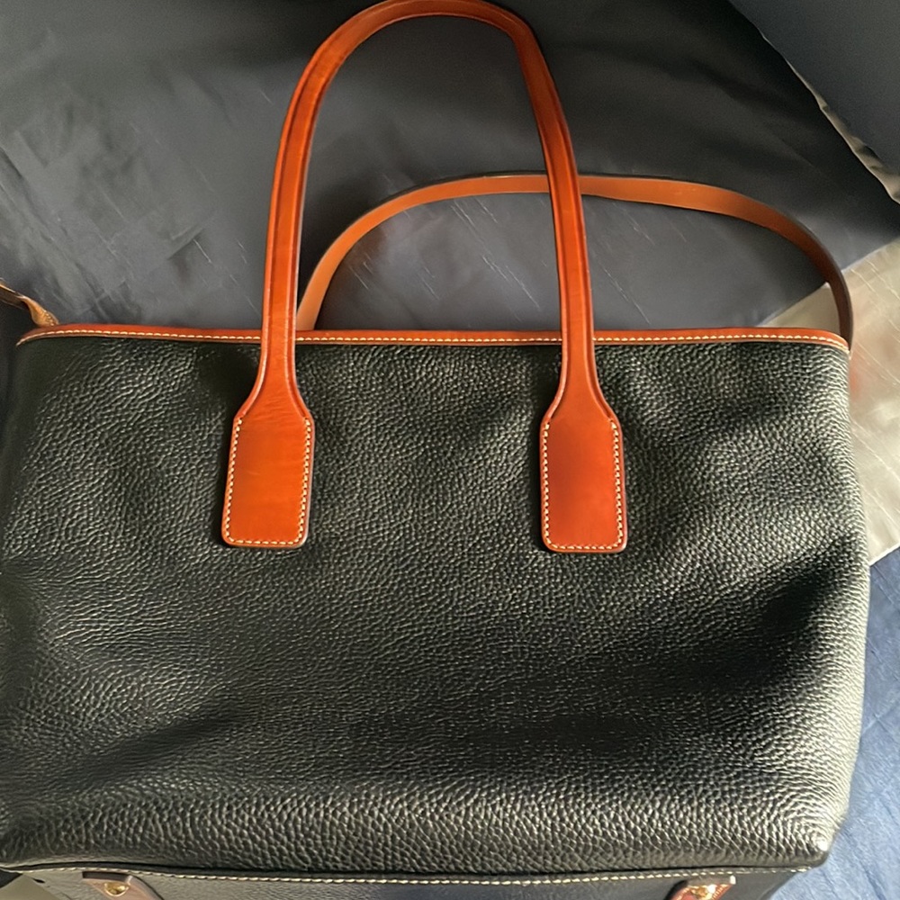 Dooney and Bourke Pebble Grain Black Double Pocket tote - Picture 7 of 10